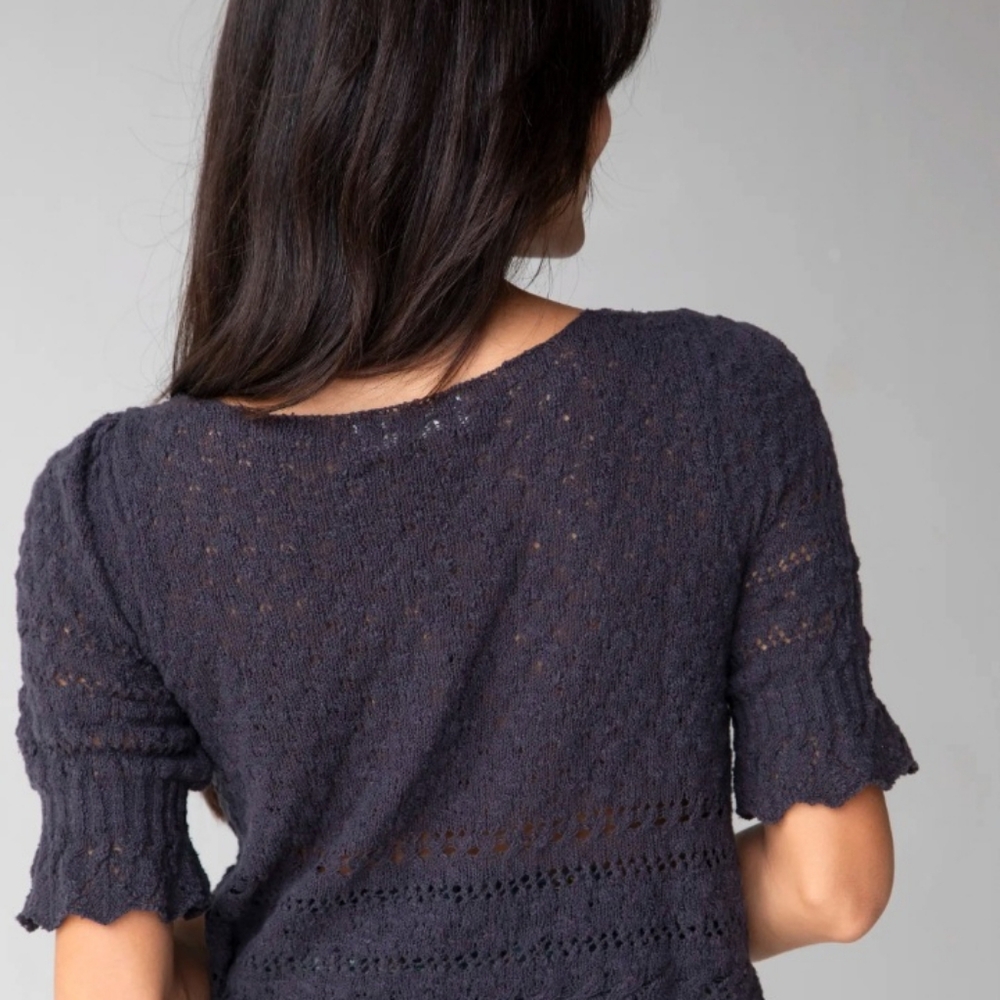 NATURAL LIFE Charcoal Crochet Knit Scoop Neck Sweater. Size L - Picture 3 of 6